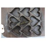Cast Iron Hearts Muffin Pan