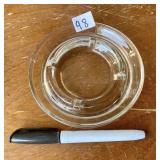 VINTAGE GLASS ASHTRAY