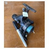 FISHING REEL