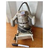MAKITA ROUTER