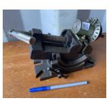 TILTING ANGLE VICE