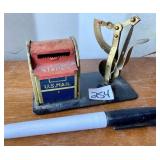 VINTAGE U.S. MAIL STAMP HOLDER