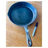 CAST IRON FRY PAN
