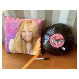 2 HANNAH MONTANA PILLOWS