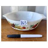 VINTAGE PYREX DISH