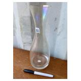 GLASS VASE