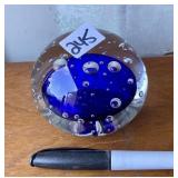 GLASS PAPER WEIGHT