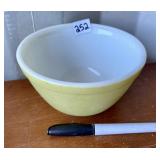 PYREX MIXING BOWL