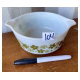 VINTAGE PYREX DISH