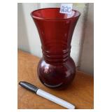ANCHOR HOCKING ROYAL RUBY VASE