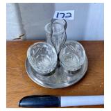 VINTAGE SALT AND PEPPER SET