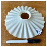 VINTAGECRIMPED LAMP SHADE
