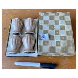 VINTAGE SALT AND PEPPER IN BOX