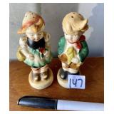 DUTCH BOY AND GIRL SALT AND PEPPER