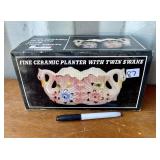 CERAMIC PLANTER IN BOX