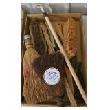 Box Brushes & Whisks