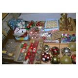 Table Of Christmas Décor