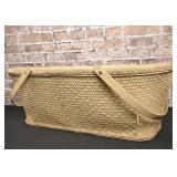 Wicker Baby Bassinet