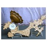 A Victorian Cast Iron Wall Bracket