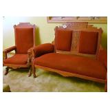 2Pc Victorian  Parlor Set