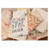 Assorted Vintage Linens