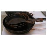 Set of 4 Cast Iron Skillets