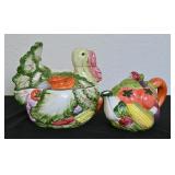 Majolica Tureen/ Chang Chong Kettle