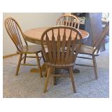 Oak Dining Table/Chairs