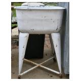 White Wash Tub