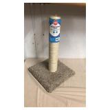 New scratching post for cats New scratching post for cats