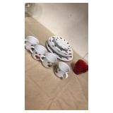 Plastic apple plates cups sundae dishes Plastic apple plates cups sundae dishes