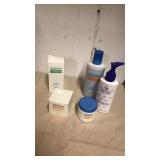 Group of clear skin by avon with body lotion Group of clear skin by avon with body lotion