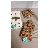 Apple mittens potholders and towels Apple mittens potholders and towels