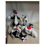 Group of Sylvester toys Group of Sylvester toys