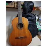 Yamaha g - 100 a guitar with bag Yamaha g - 100 a guitar with bag