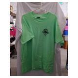 Gecko Hawaii T-shirt size XL looks new Gecko Hawaii T-shirt size XL looks new