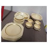 Group of vintage Homer Laughlin dishes