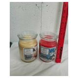 2 new Ashland candles vanilla macaron and apple