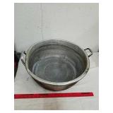 Large pot