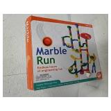 Marble run engineering toy