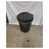27 inch tall trash can. New on the inside
