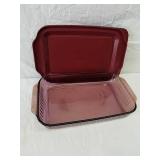 Pyrex rectangle baker with travel lid Pyrex rectangle baker with travel lid