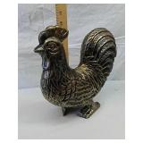 Cast iron hen statue Cast iron hen statue