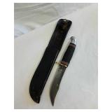 Vintage Western hunting knife with sheath Vintage Western hunting knife with sheath