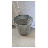 10x12 inch metal bucket 10x12 inch metal bucket