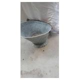 11 inch tall water bucket 11 inch tall water bucket