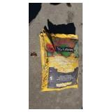 3 bags of sta-green 3 bags of sta-green