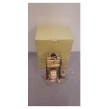 7 inch tall comic and curious cats statue 7 inch tall comic and curious cats statue