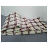 Pendleton 100% pure virgin wool blanket Pendleton 100% pure virgin wool blanket