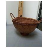 Carved coconut Bowl Carved coconut Bowl